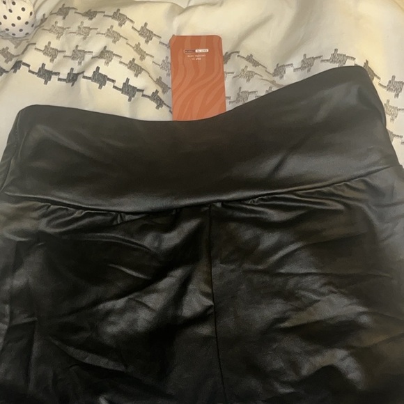 Shein High-waisted Leather Look Leggings - Picture 7 of 11